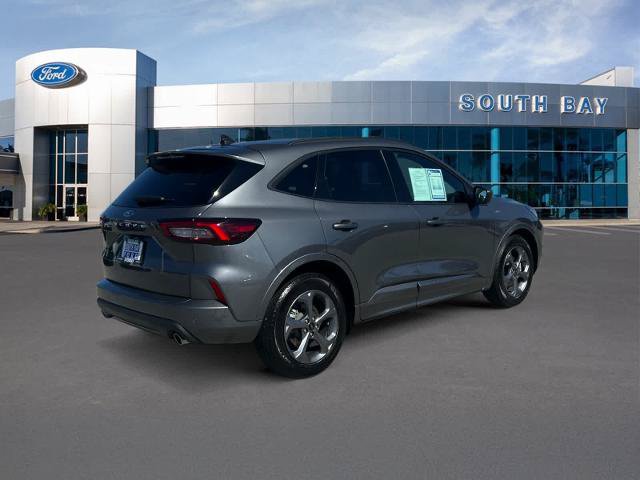 Certified 2023 Ford Escape ST-Line w/ Tech Pack #1 FWD image 5
