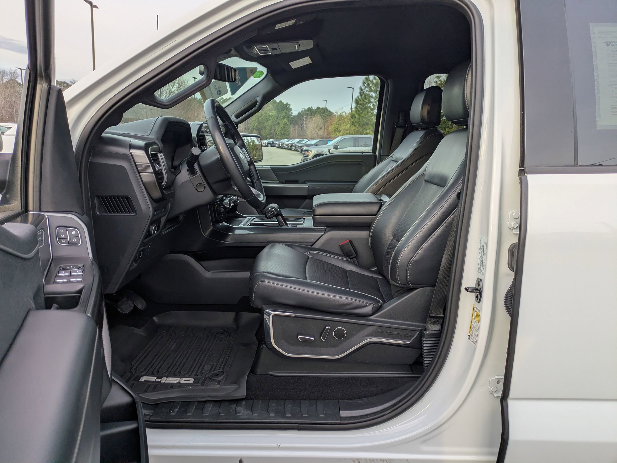 Certified 2023 Ford F150 Lariat w/ Equipment Group 502A High image 13