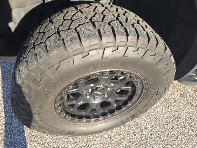 Certified 2022 Ford F150 Raptor w/ Equipment Group 801A High image 7