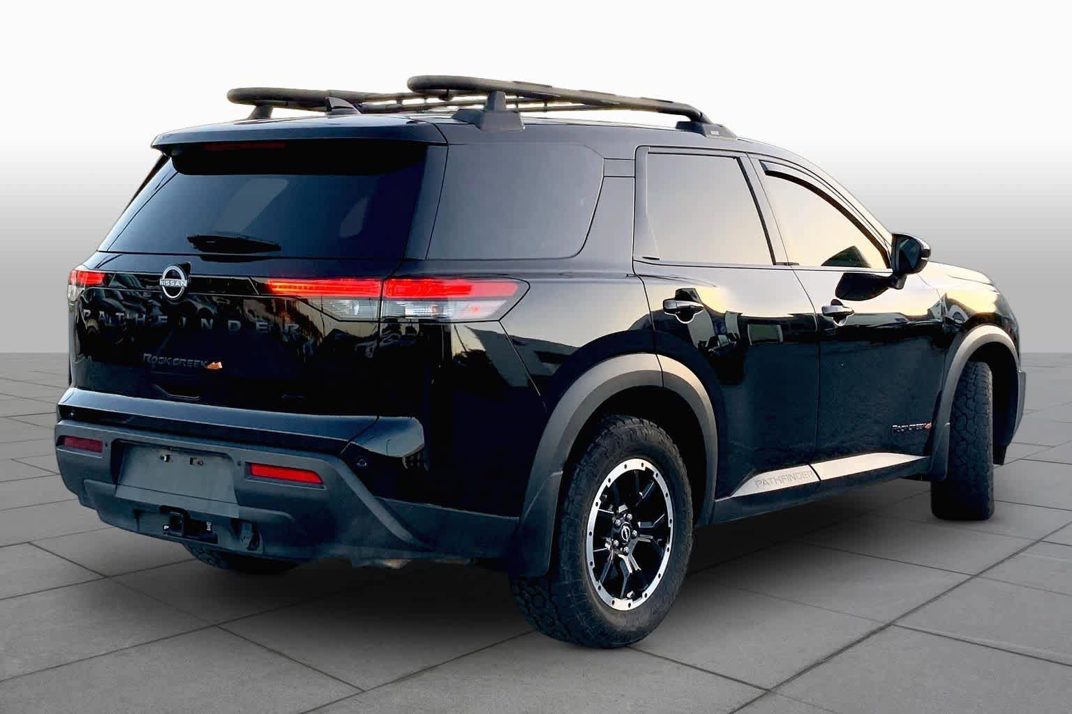 Used 2024 Nissan Pathfinder Rock Creek AWD/4WD image 12