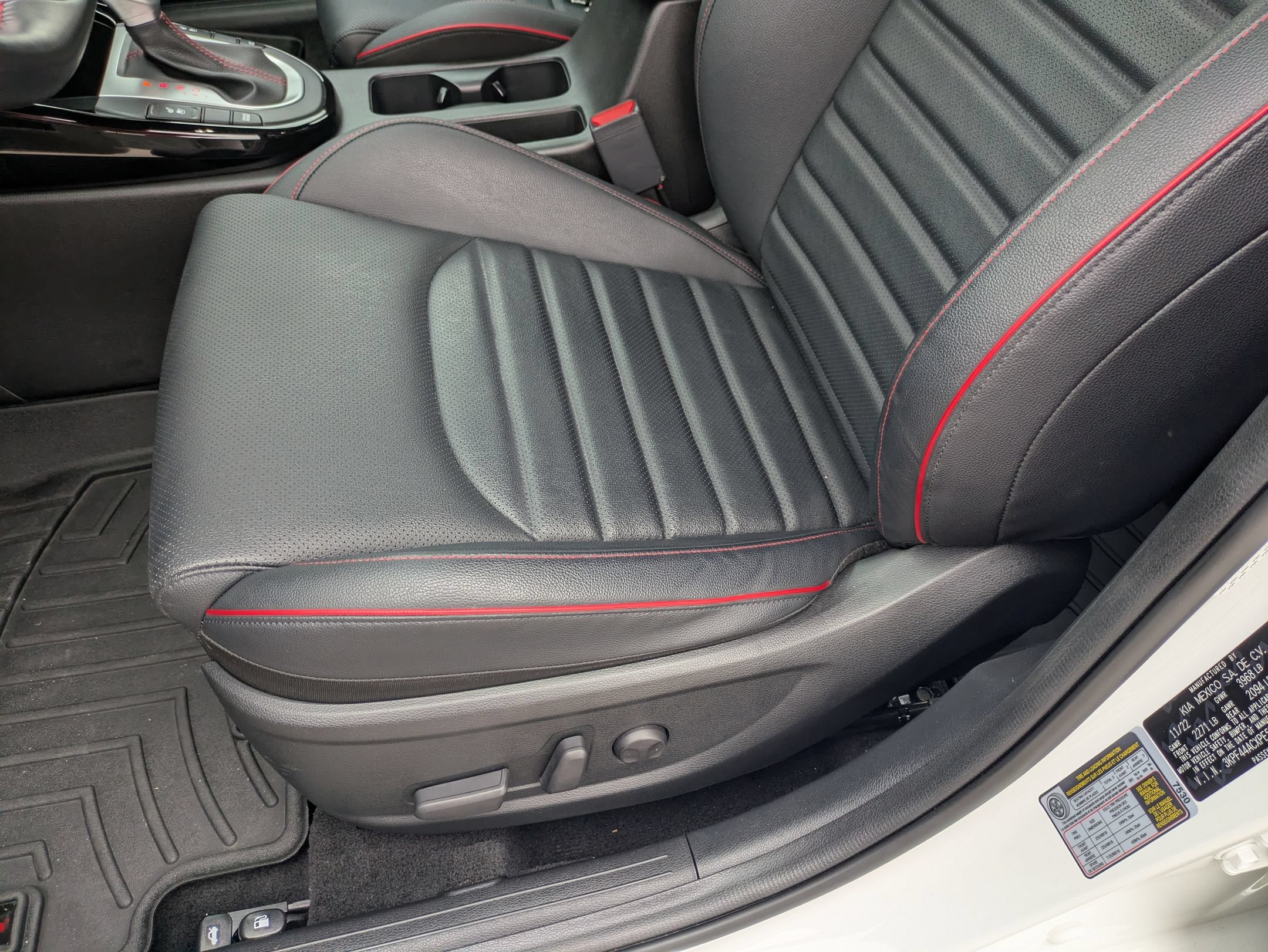 Used 2023 Kia Forte GT w/ GT2 Package FWD image 13