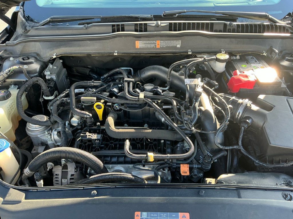 Certified 2020 Ford Fusion SE FWD image 25