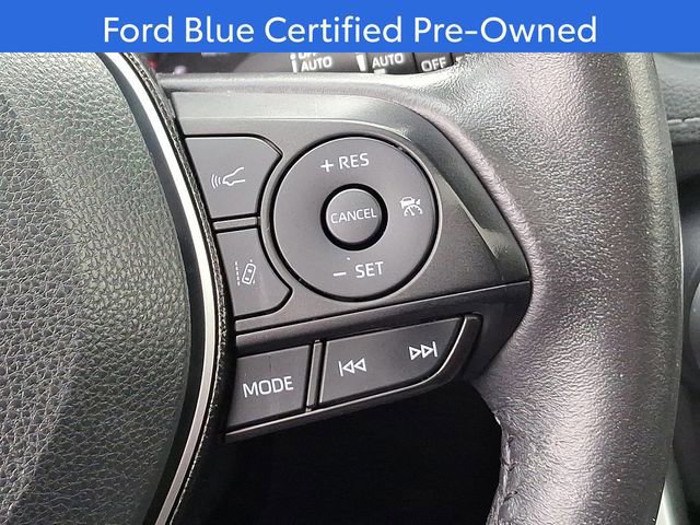 Used 2021 Toyota RAV4 XLE image 23