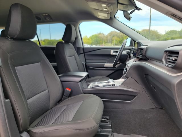 Certified 2023 Ford Explorer XLT AWD/4WD image 25