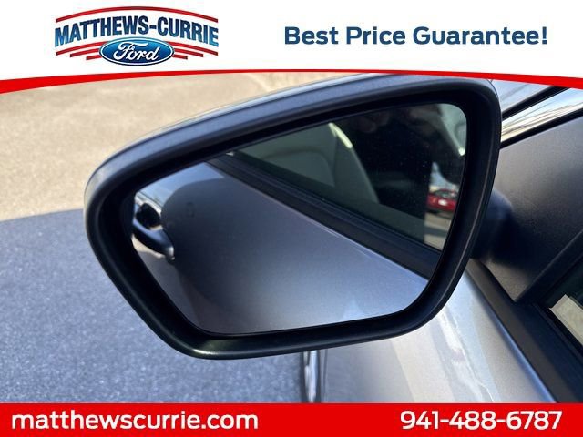 Certified 2022 Ford Escape SEL image 9