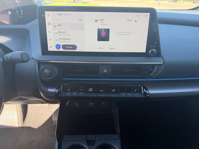 Used 2024 Toyota Prius Limited image 16