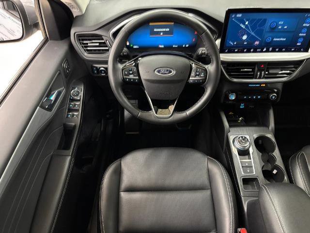 Certified 2023 Ford Escape Platinum image 18