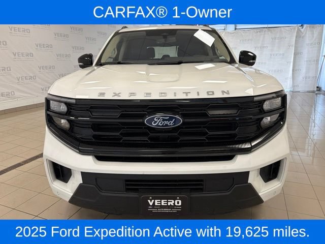 Certified 2025 Ford Expedition Active AWD/4WD image 2
