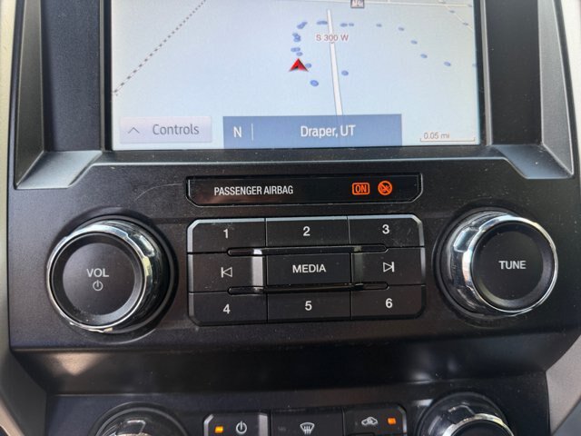 Certified 2020 Ford F350 Lariat AWD/4WD image 17