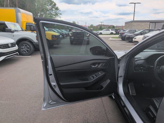 Used 2023 Honda Accord Sport image 24