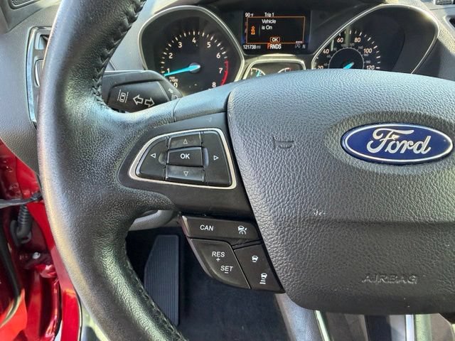 Certified 2019 Ford Escape Titanium FWD image 15