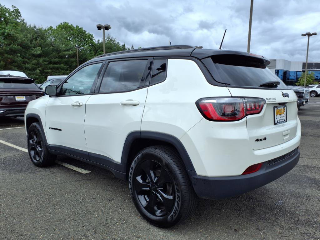 Used 2020 Jeep Compass Latitude image 4