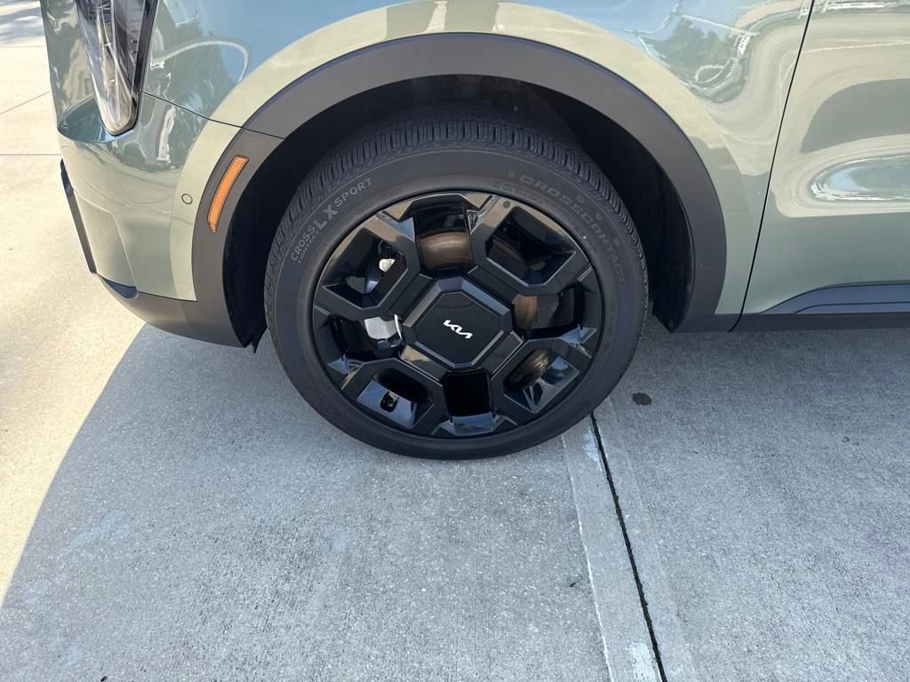 Used 2024 Kia Sorento SX Prestige image 13