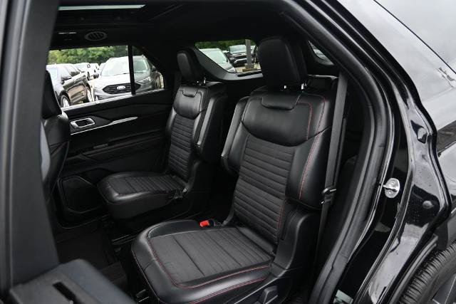 Certified 2025 Ford Explorer ST-Line w/ ST-Line Street Pack AWD/4WD image 29