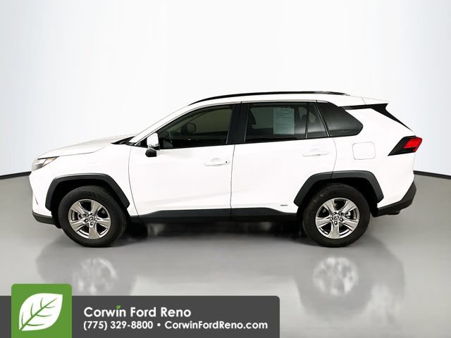 Used 2024 Toyota RAV4 XLE AWD/4WD image 5