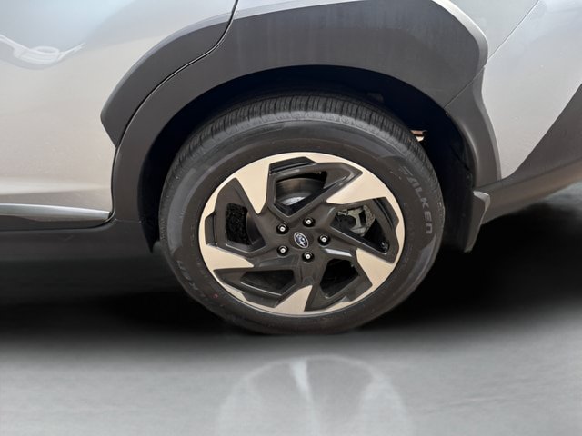 Used 2024 Subaru Crosstrek 2.5i Limited AWD/4WD image 24