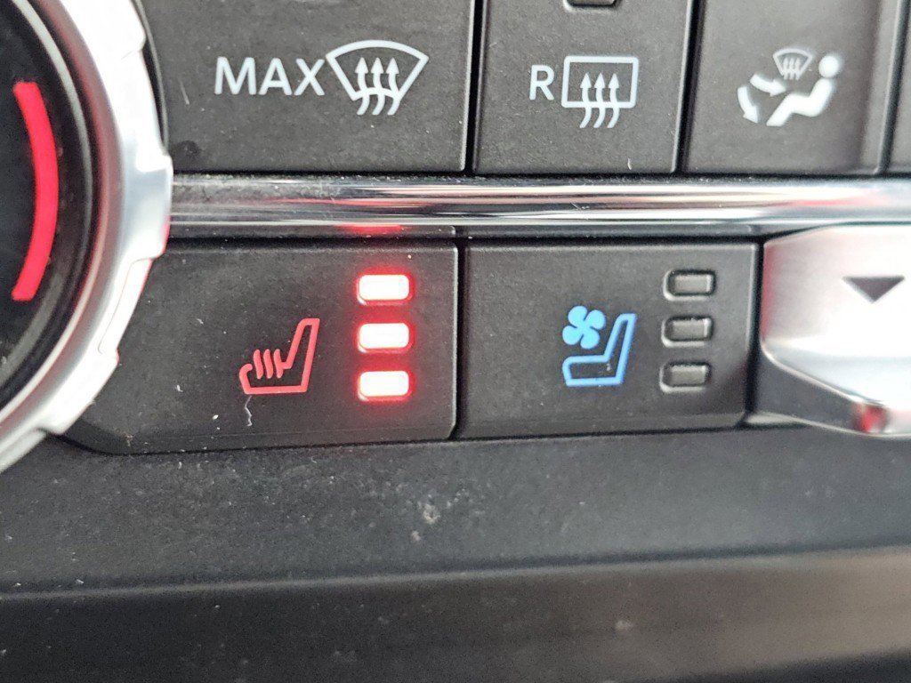 Certified 2022 Ford F350 Lariat w/ Lariat Ultimate Package image 23