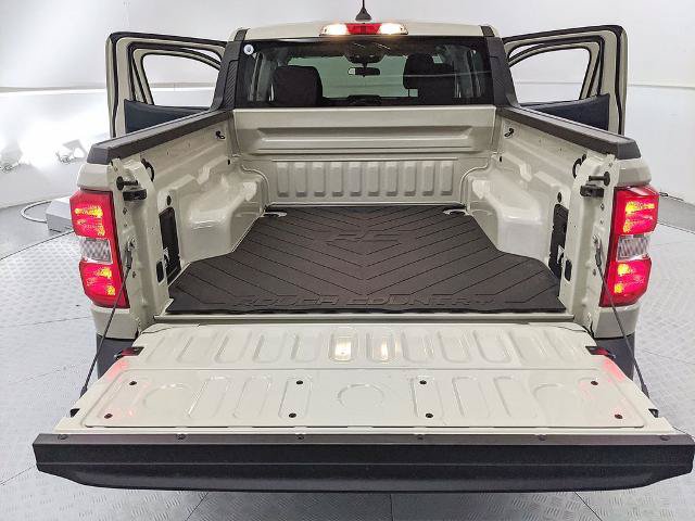 Certified 2025 Ford Maverick XLT w/ Equipment Group 302A AWD/4WD image 7