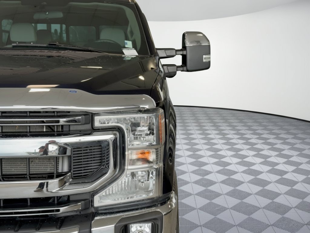 Certified 2022 Ford F250 XLT w/ XLT Premium Package AWD/4WD image 12