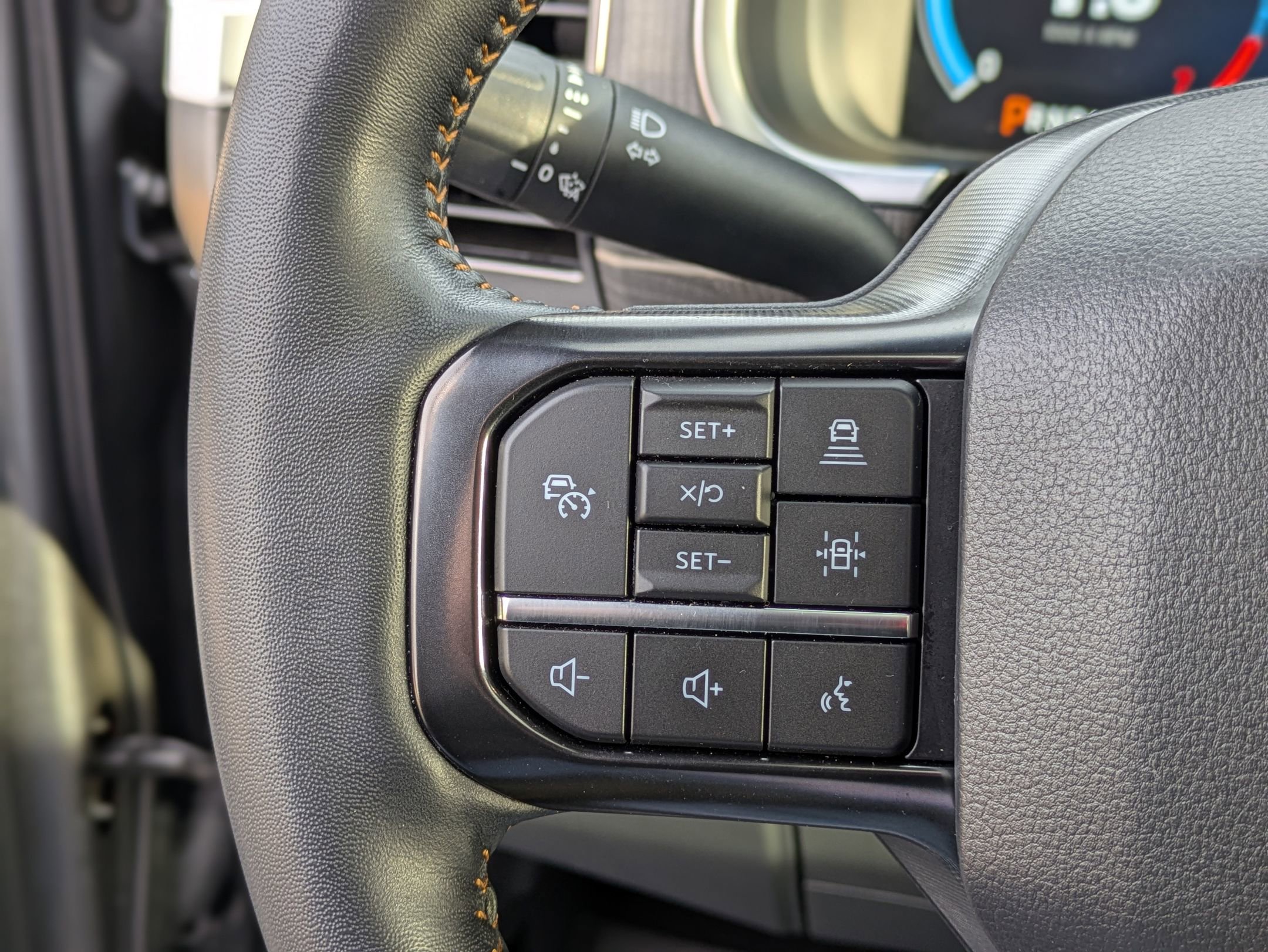 Certified 2022 Ford F150 Platinum w/ Equipment Group 701A High image 19