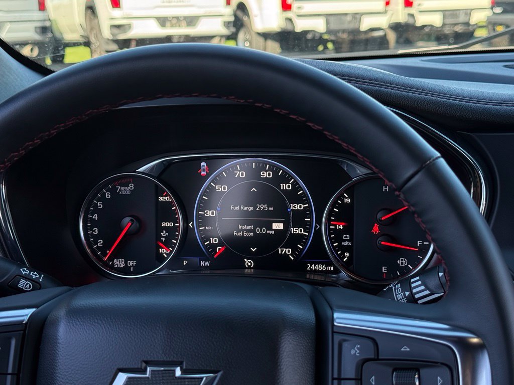 Used 2025 Chevrolet Blazer RS FWD image 6