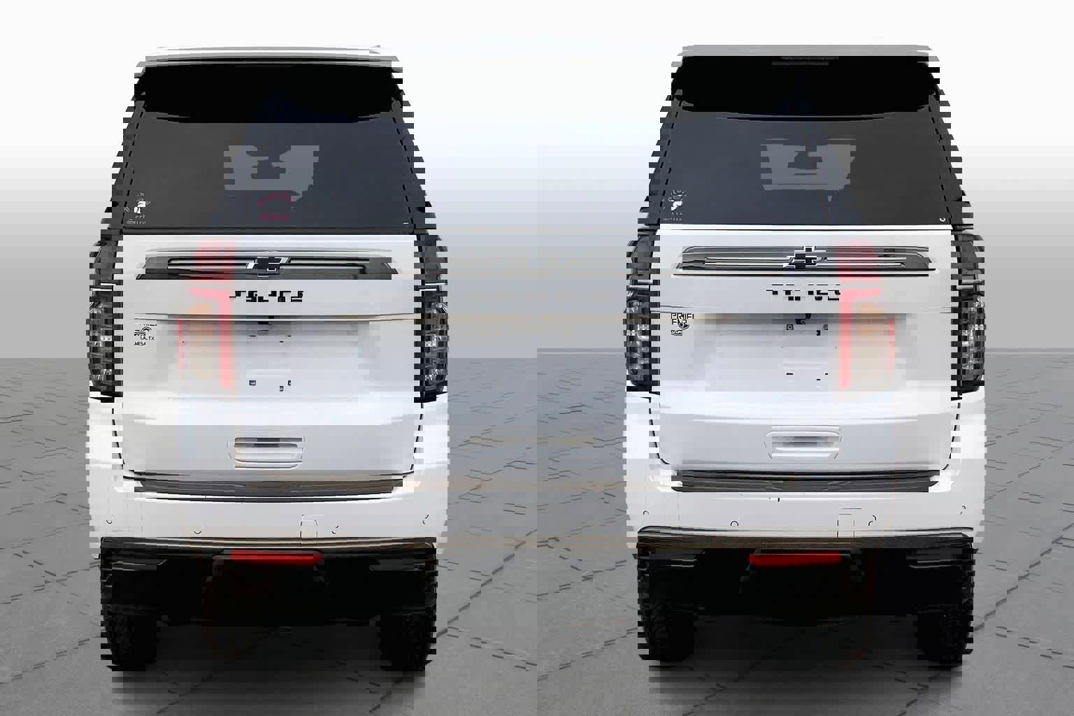 Used 2022 Chevrolet Tahoe Z71 w/ Luxury Package image 2