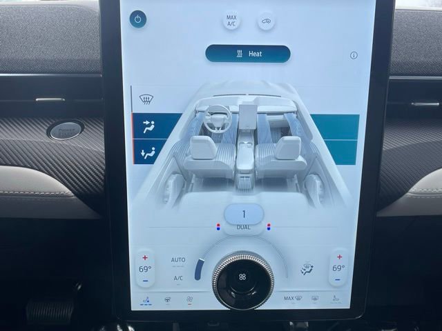 Certified 2025 Ford Mustang Mach-E Premium image 31