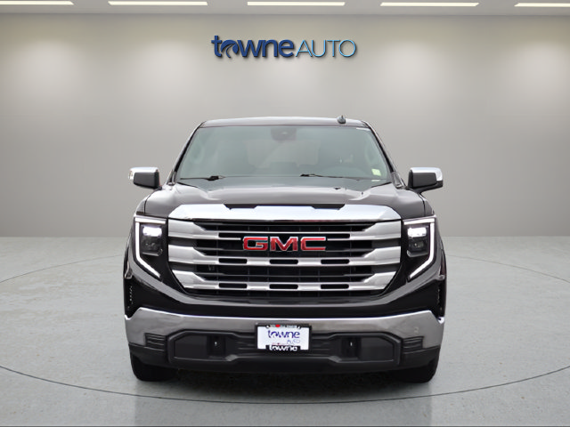 Used 2023 GMC Sierra 1500 SLE w/ X31 Off-Road Package AWD/4WD image 11