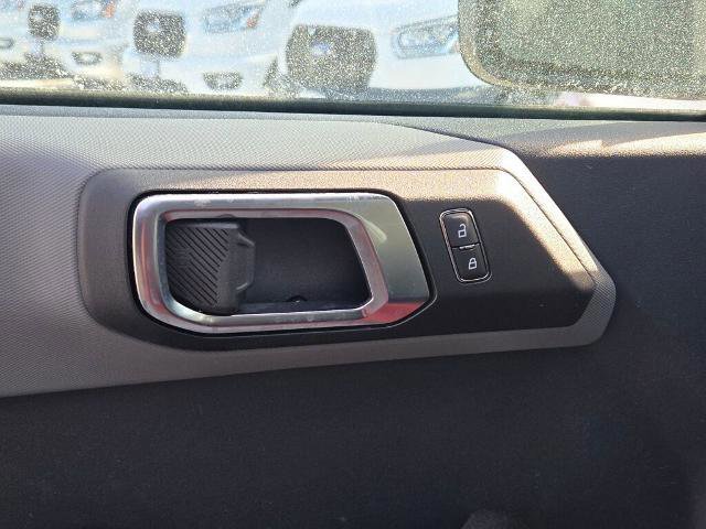 Certified 2024 Ford Bronco Black Diamond image 21