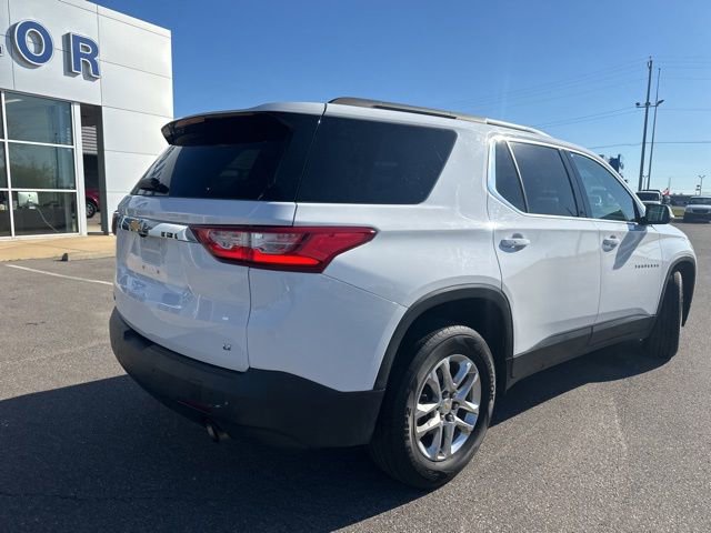 Used 2020 Chevrolet Traverse LT image 19