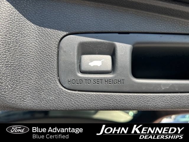 Used 2017 Honda CR-V EX-L image 14