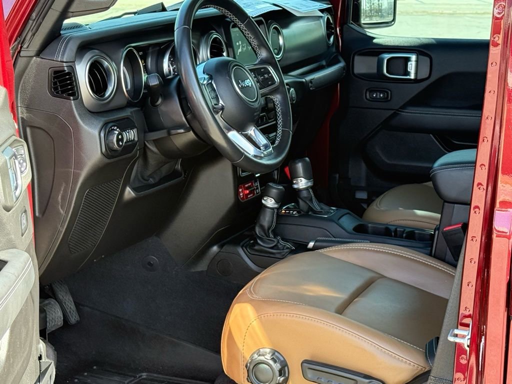 Used 2021 Jeep Gladiator Rubicon image 6
