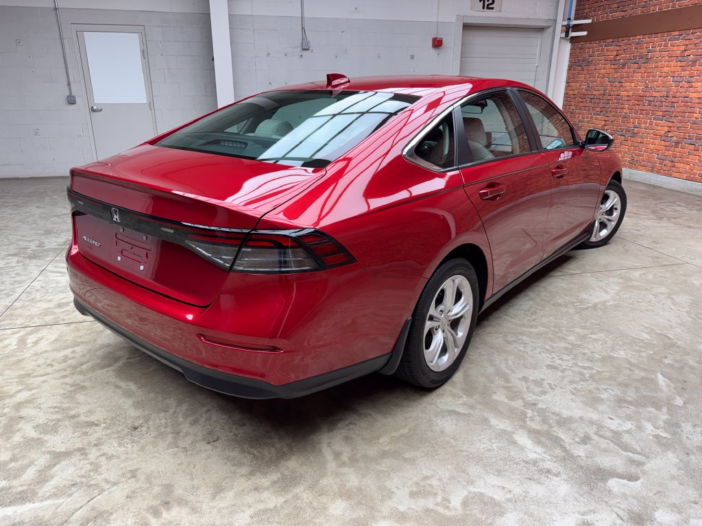 Used 2024 Honda Accord LX image 5