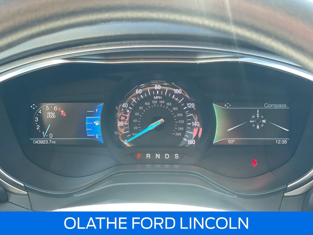 Certified 2020 Ford Fusion SE image 17