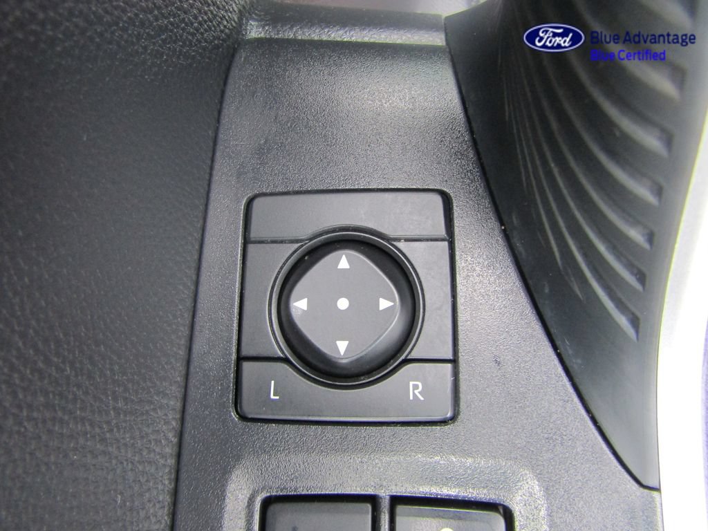 Used 2022 Toyota RAV4 Limited AWD/4WD image 23