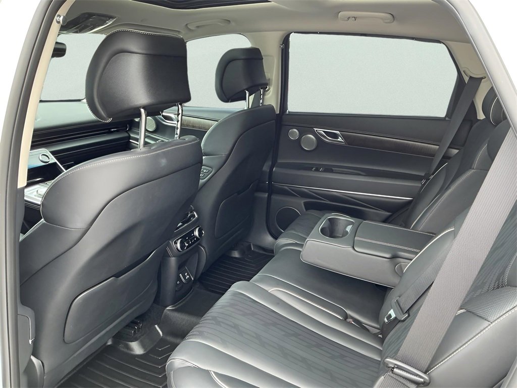 Used 2023 Genesis GV80 2.5T w/ Prestige Package image 24