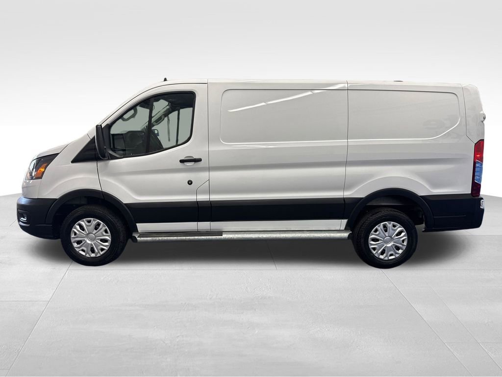 Certified 2025 Ford Transit 250 Low Roof w/ Exterior Upgrade Package RWD image 2
