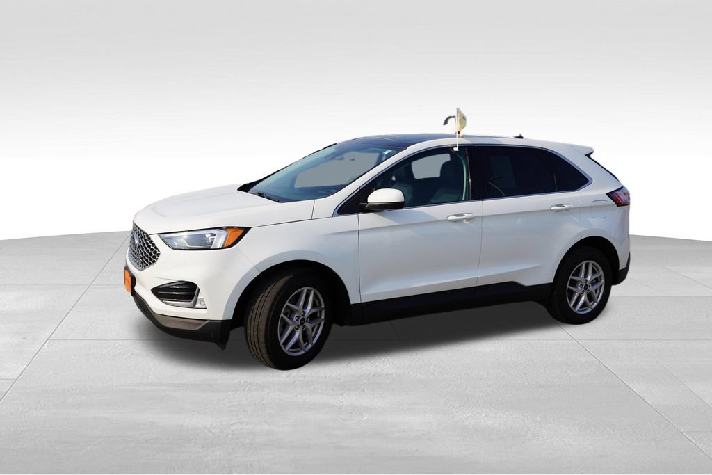 Certified 2024 Ford Edge SEL w/ Convenience Package AWD/4WD image 10