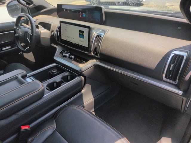 Certified 2025 Ford Expedition Tremor AWD/4WD image 38