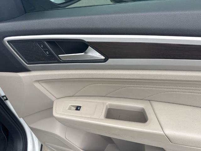 Used 2022 Volkswagen Atlas SE FWD image 26