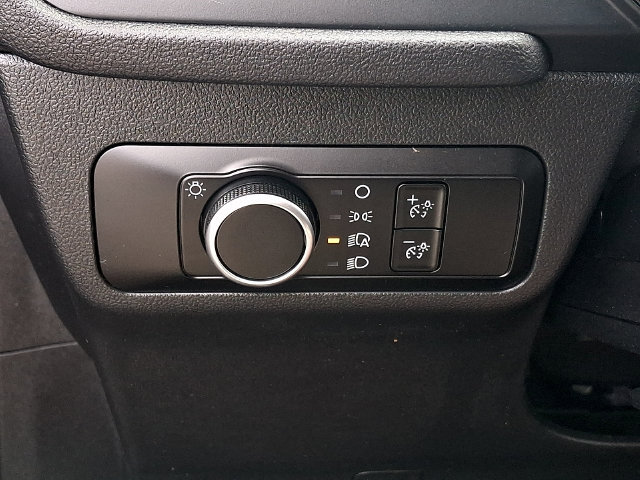 Certified 2025 Ford Escape ST-Line FWD image 24