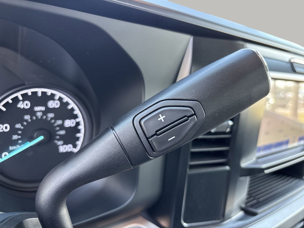 Certified 2025 Ford F350 XLT w/ FX4 Off-Road Package image 29