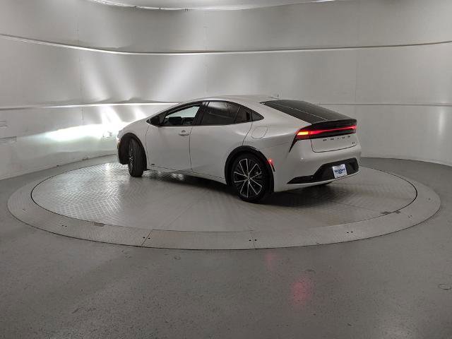 Used 2025 Toyota Prius XLE image 4