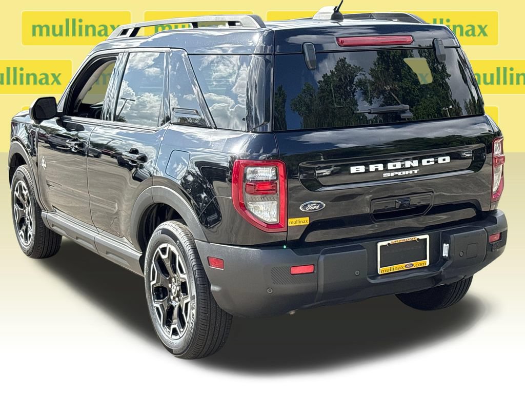 Certified 2025 Ford Bronco Sport Outer Banks w/ Outer Banks Tech Package+ AWD/4WD image 10