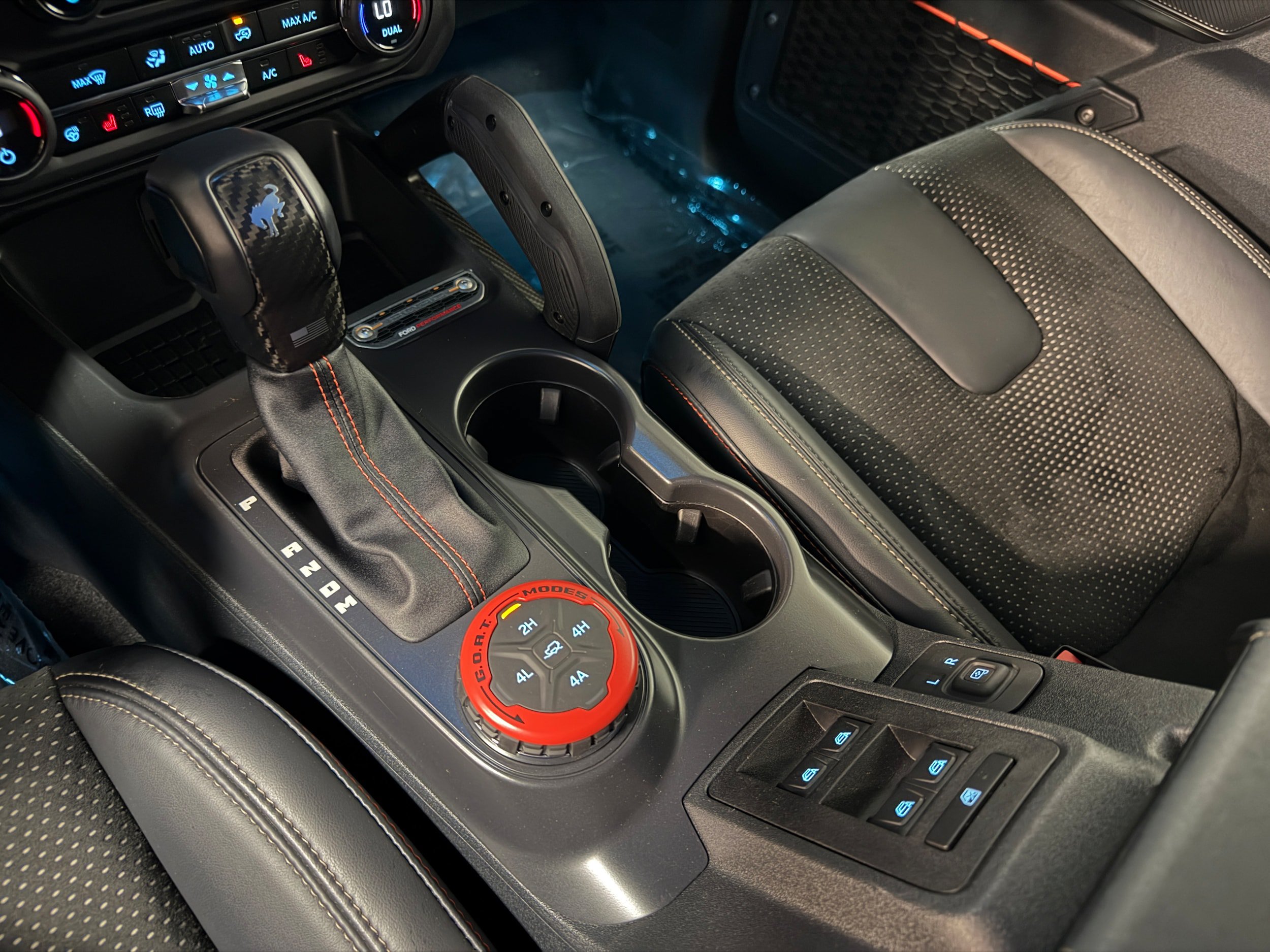 Certified 2024 Ford Bronco Raptor w/ Interior Carbon Fiber Pack 6 AWD/4WD image 28