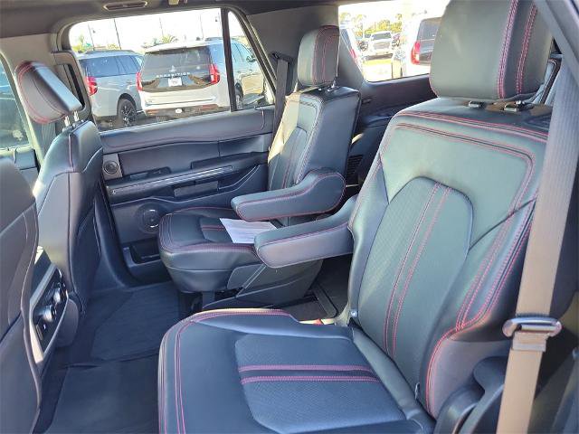 Certified 2022 Ford Expedition Limited image 11