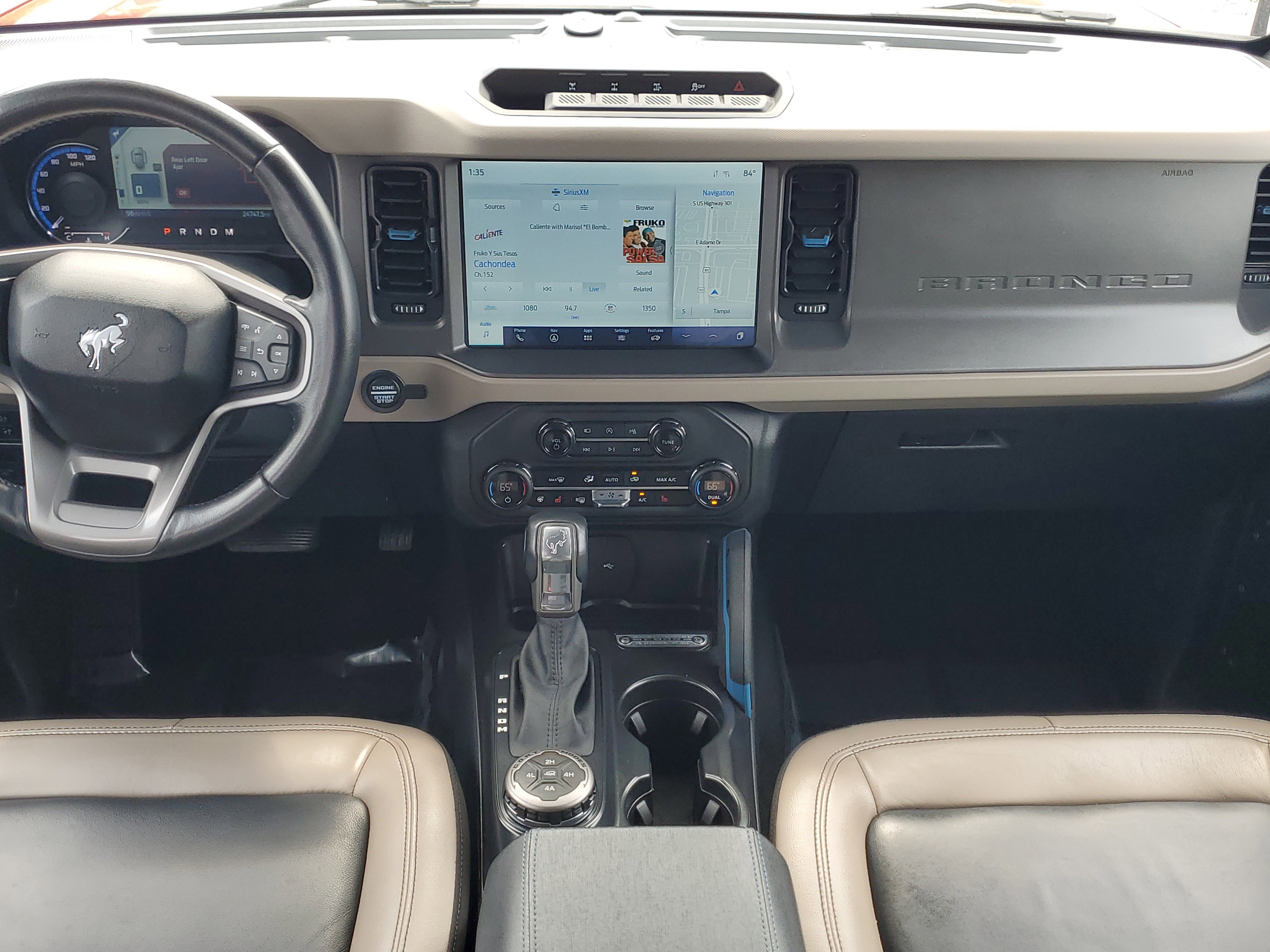 Certified 2024 Ford Bronco Wildtrak image 15