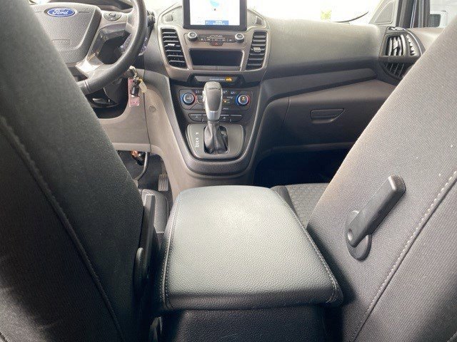 Certified 2020 Ford Transit Connect XLT image 34