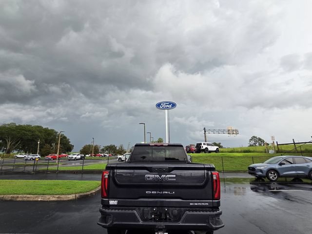 Used 2025 GMC Sierra 2500 Denali Ultimate AWD/4WD image 6
