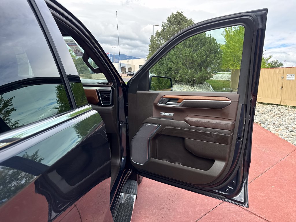 Used 2023 GMC Sierra 1500 Denali AWD/4WD image 27